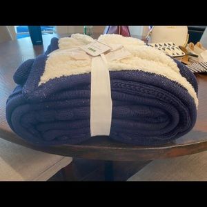 Pottery Barn Cable Sherpa Throw Blanket